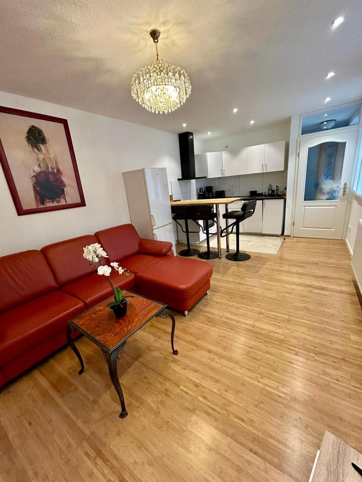 Exklusives Haus, Ruhig Gelegen Im Innenhof, Zentral, Lichtdurchflutet, Karlsruhe Extérieur photo